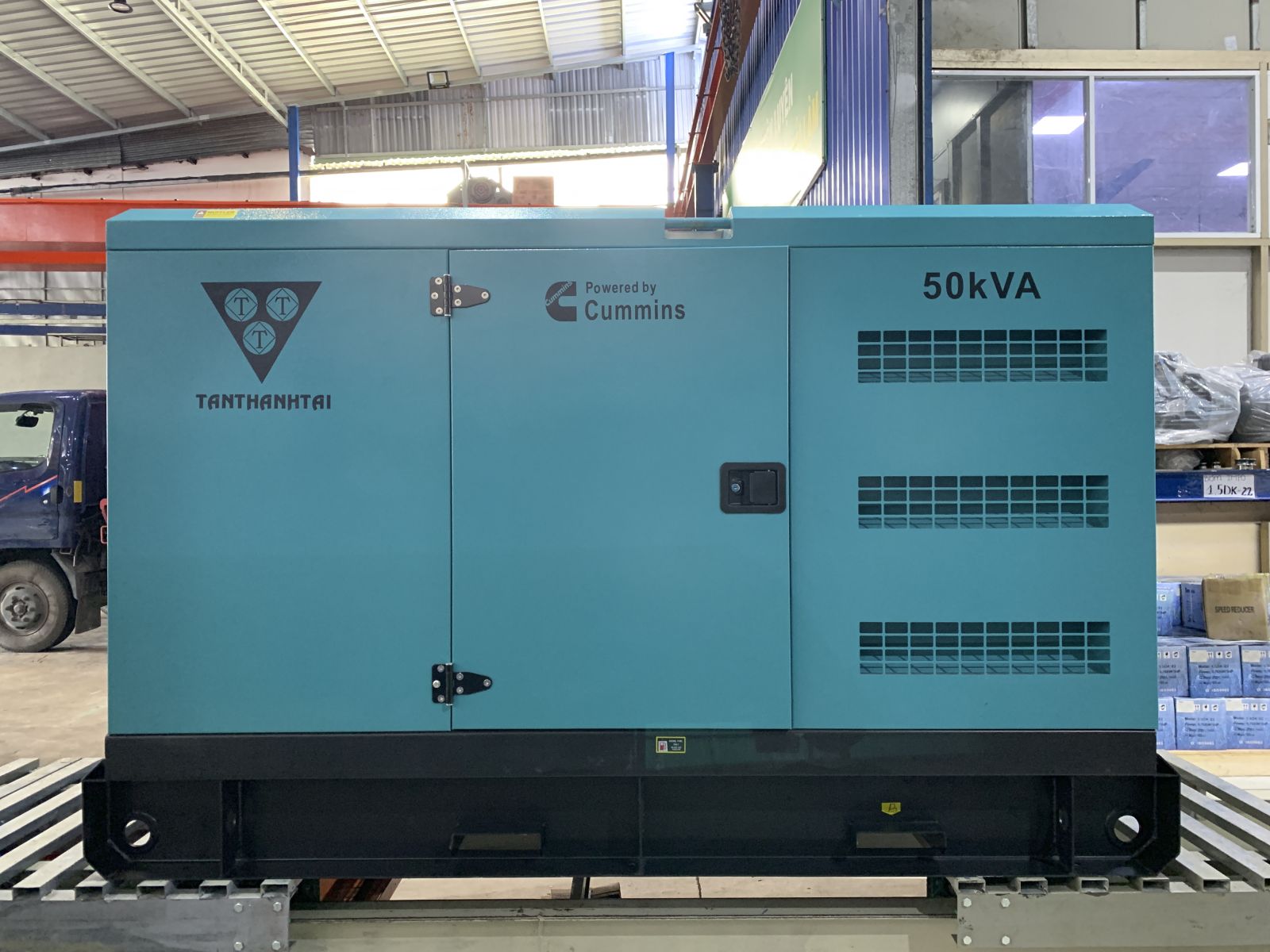 Tổ máy phát điện sử dụng động cơ CUMMINS 50KVA - Nhập khẩu mới 100% (Máy 3)
