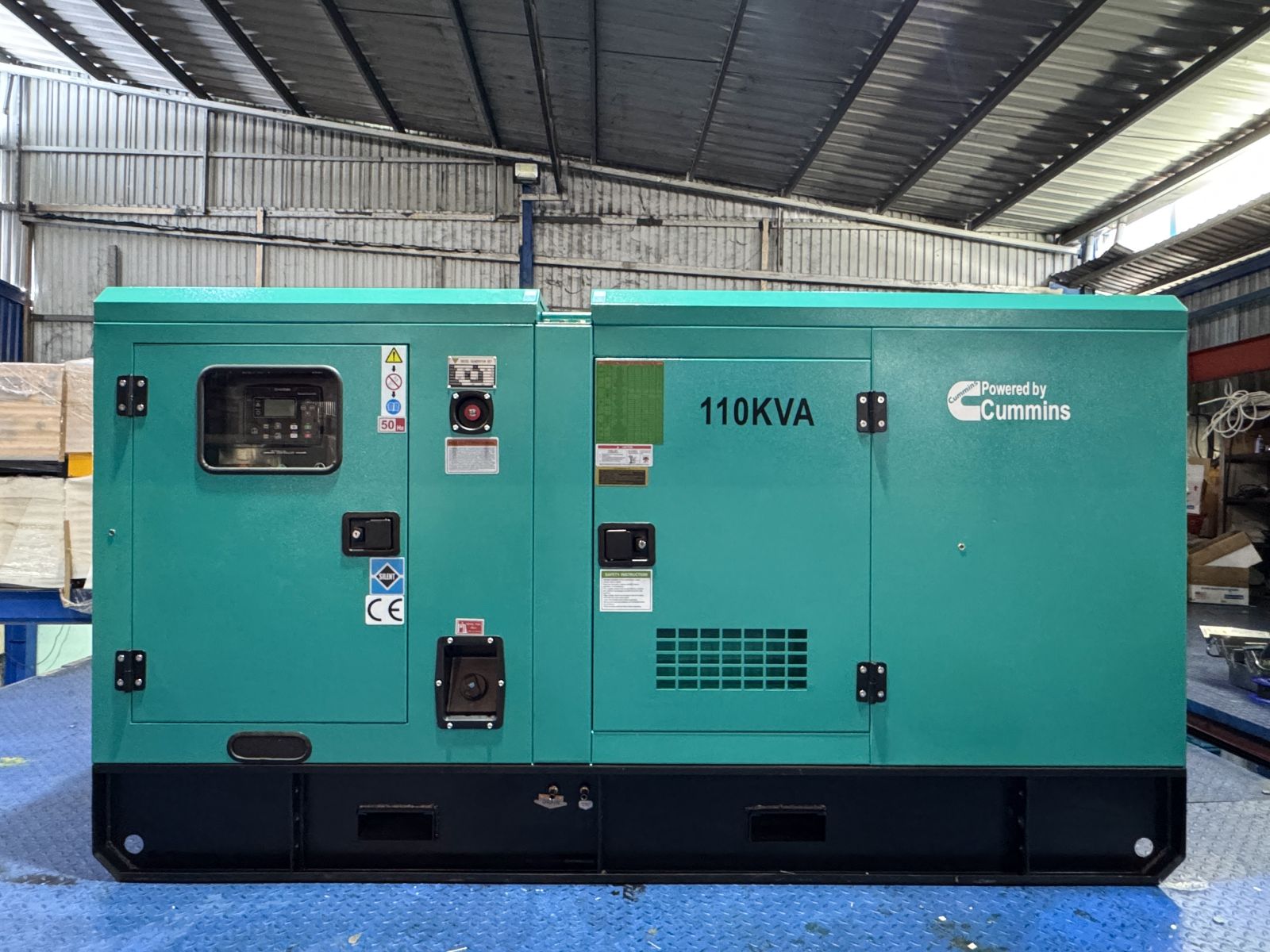 Tổ máy phát điện sử dụng động cơ CUMMINS 100KVA - Nhập khẩu mới 100% (Máy 2)