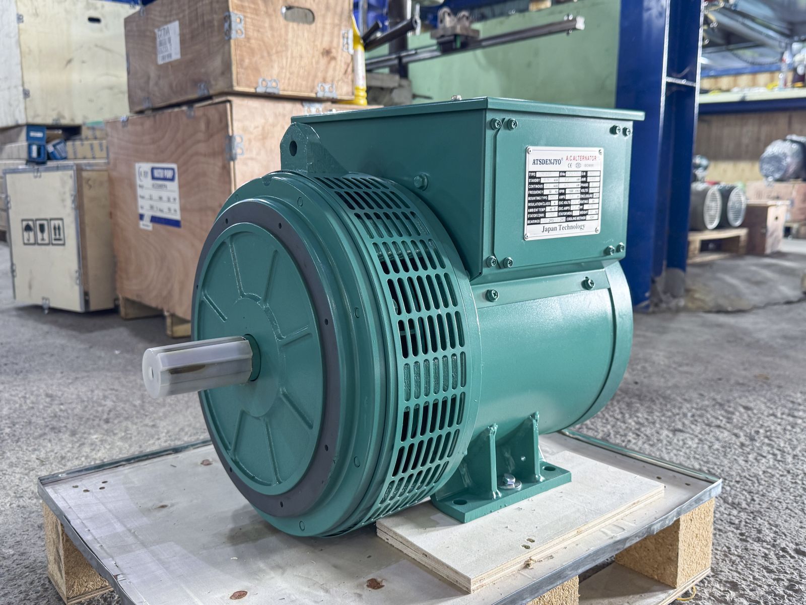 Đầu phát điện 8.1kVA - 3 pha 2 bạc đạn