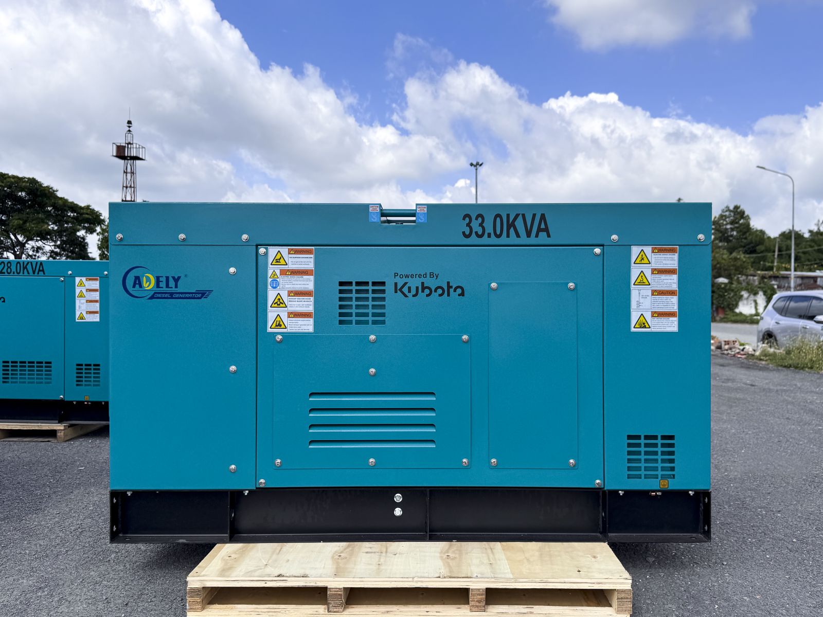 Máy phát điện 30kVA sử dụng động cơ KUBOTA - Nhập khẩu mới 100% (New 2)